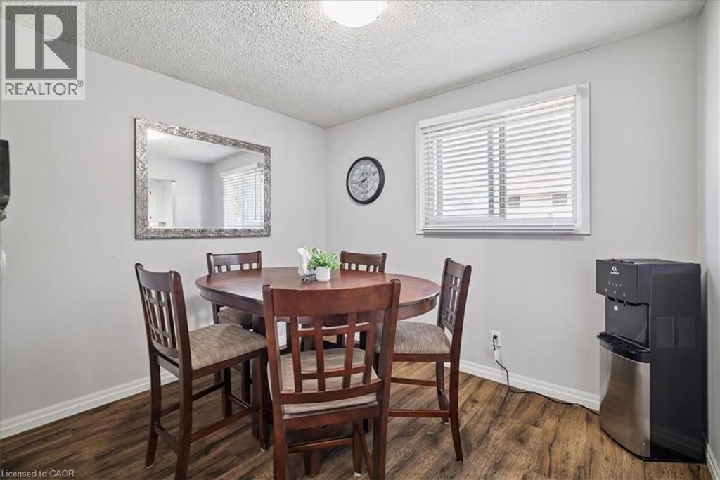 9 Inglewood Street, Brantford, Ontario  N3P 1A4 - Photo 7 - 40815737