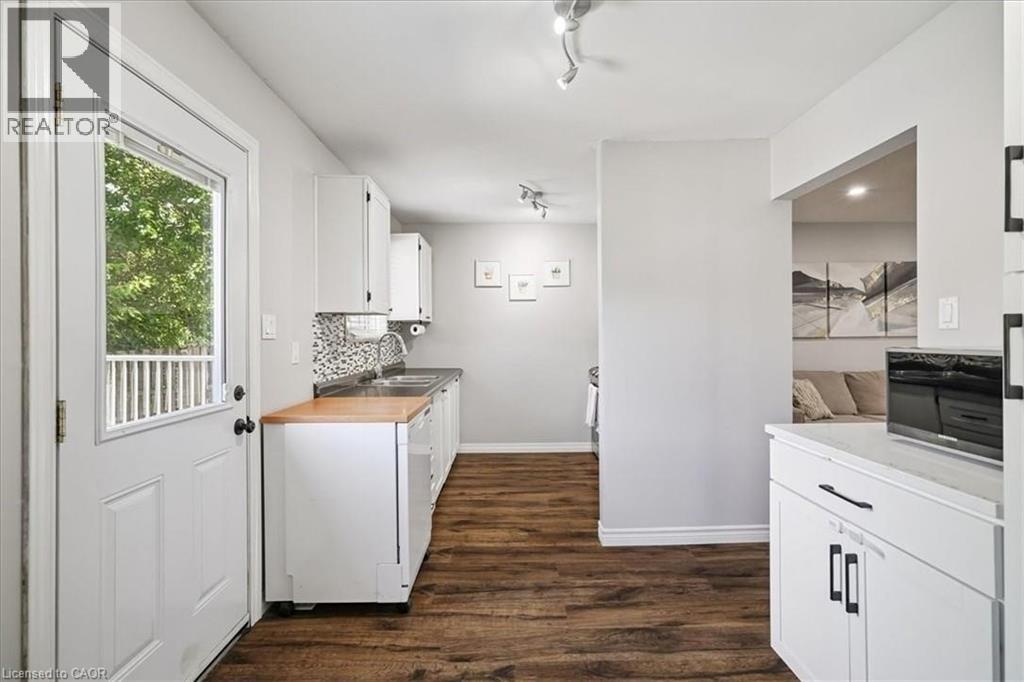 9 Inglewood Street, Brantford, Ontario  N3P 1A4 - Photo 9 - 40815737