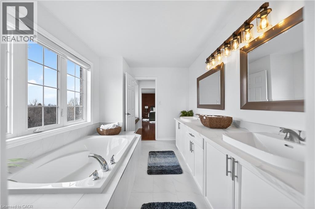 79 Porter Crescent, Cambridge, Ontario  N3C 0B7 - Photo 28 - 40815112