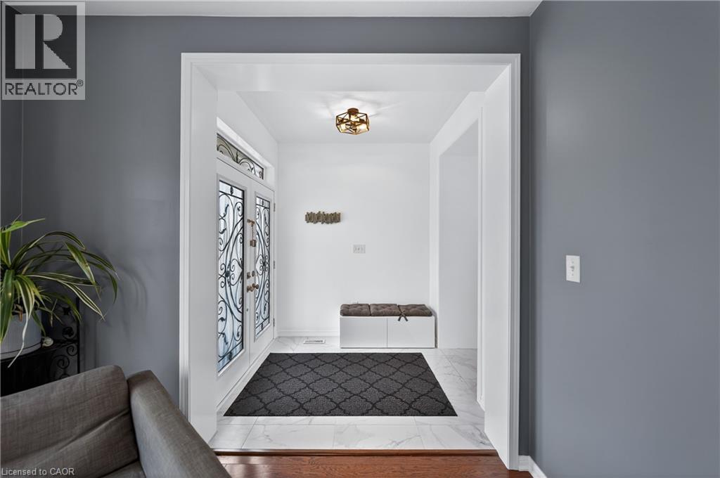 79 Porter Crescent, Cambridge, Ontario  N3C 0B7 - Photo 3 - 40815112