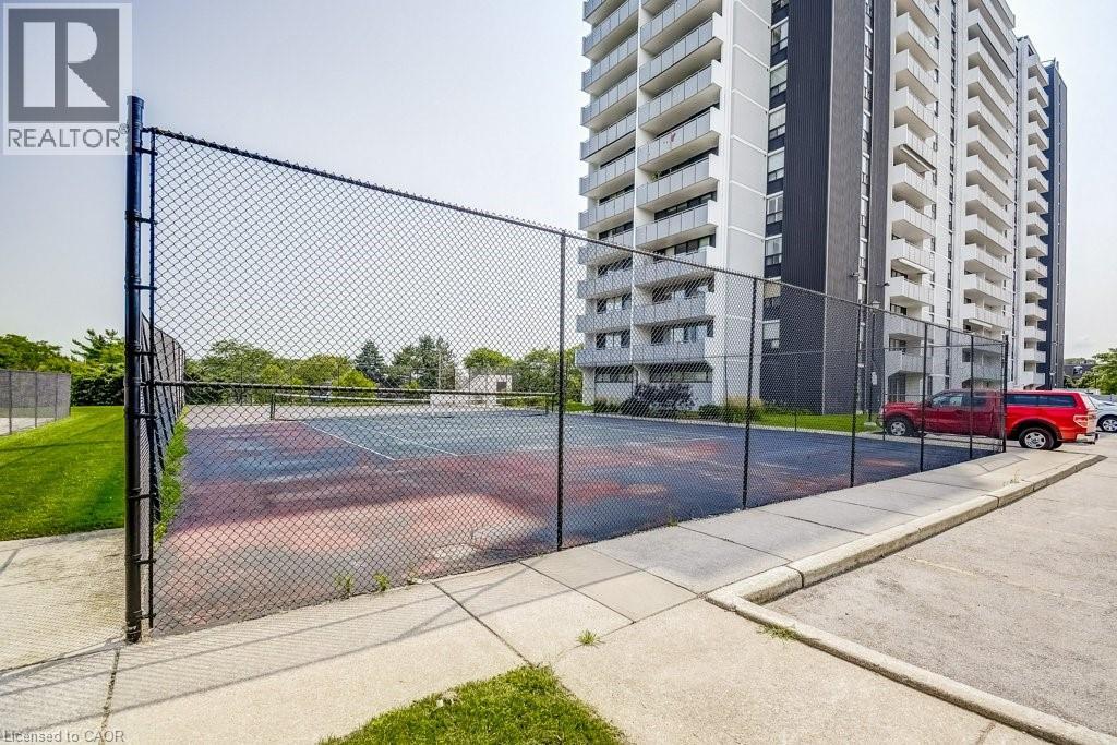 2055 Upper Middle Road Unit# 205, Burlington, Ontario  L7P 3P4 - Photo 47 - 40805808