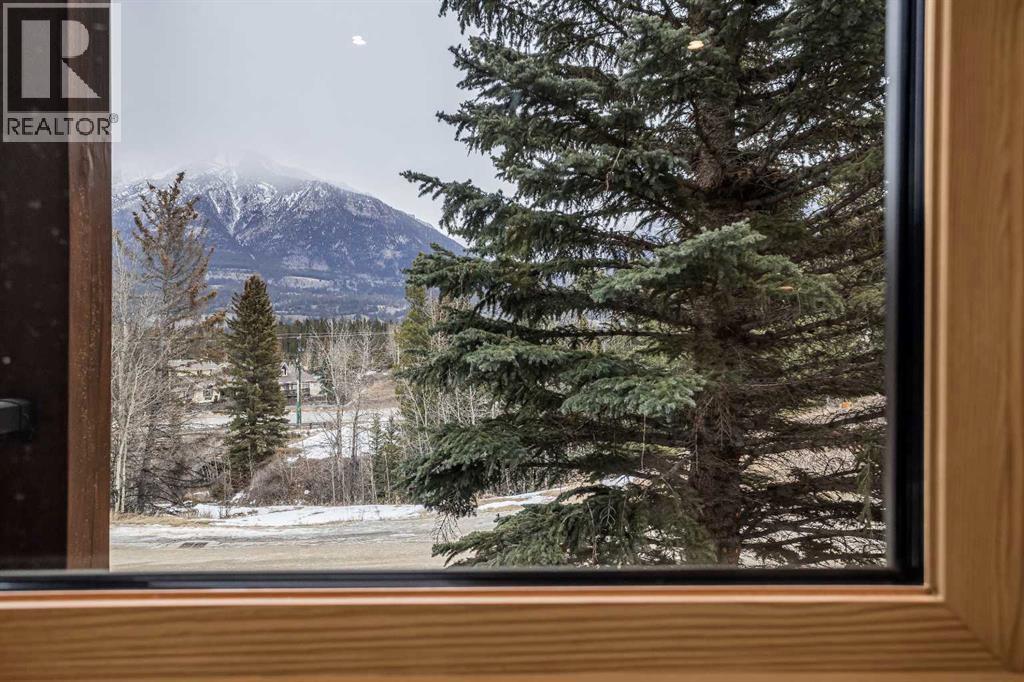 104 Rummel Place, Canmore, Alberta  T1W 2N4 - Photo 11 - A2288690