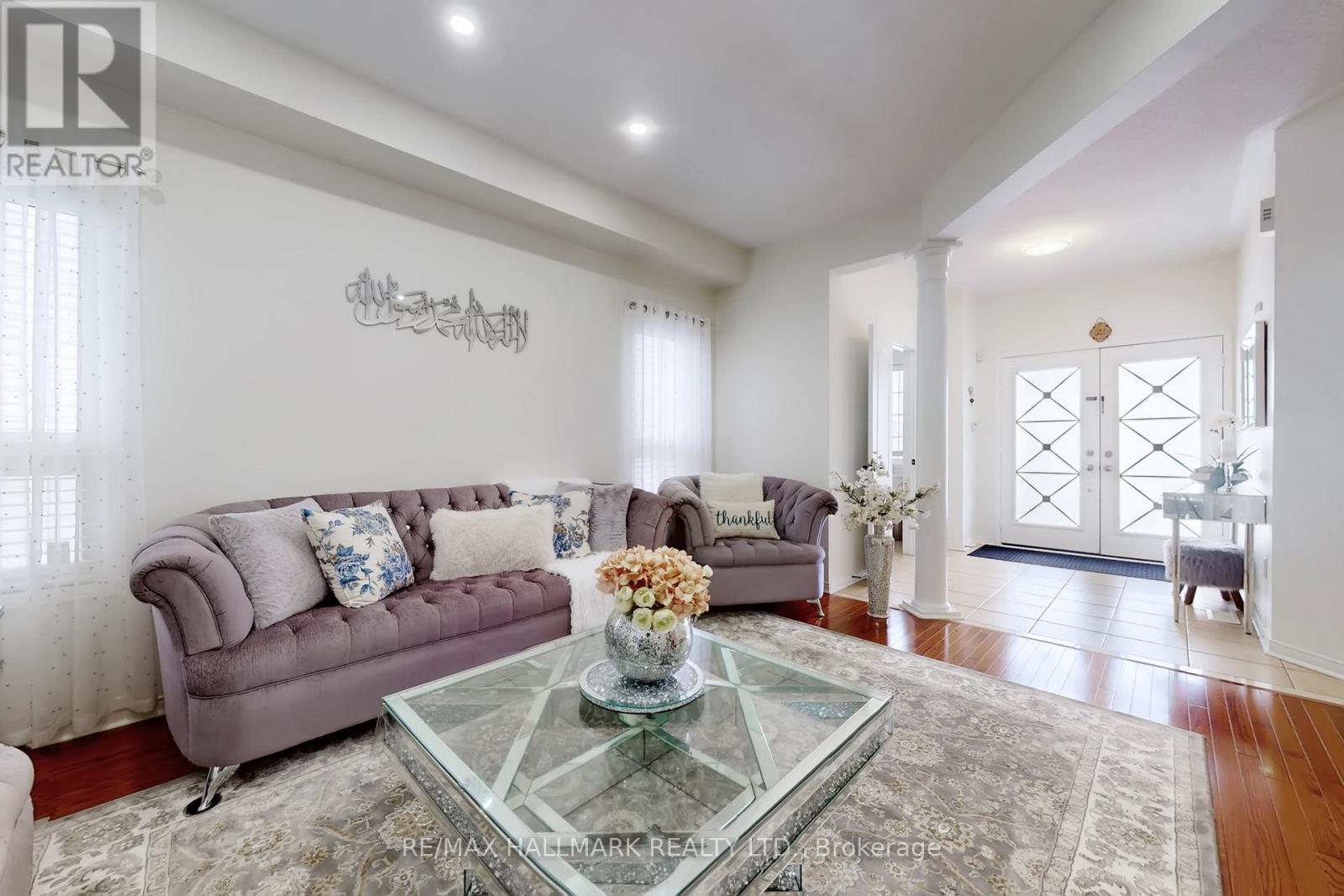 1348 Wallig Avenue, Oshawa, Ontario  L1K 0J5 - Photo 4 - E12908500