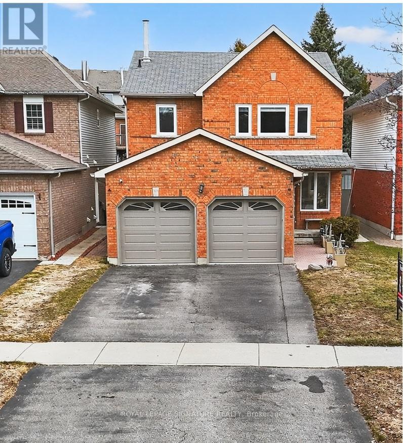 118 BASSETT BOULEVARD, Whitby, Ontario