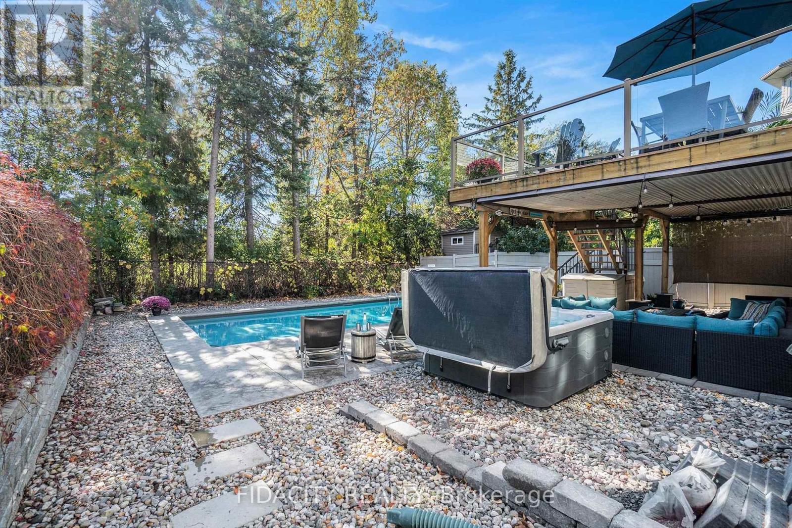 514 Bryce Place, Ottawa, Ontario  K2S 0N2 - Photo 37 - X12928958