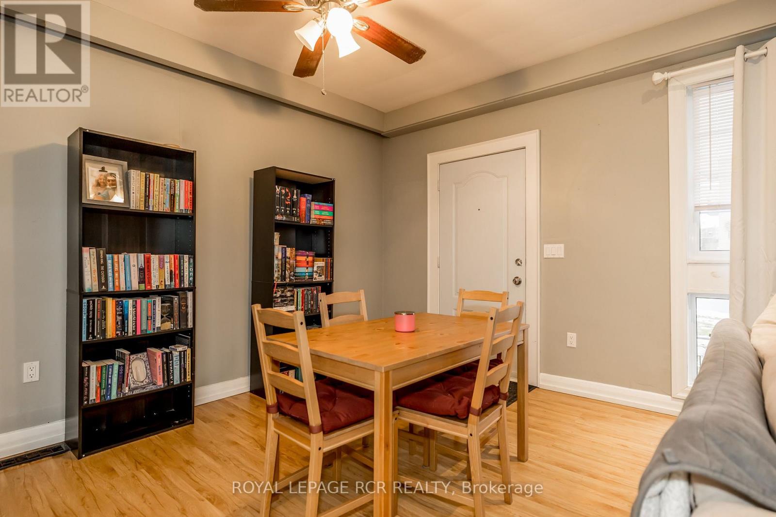 1 - 22 Centre Street, Bradford West Gwillimbury (Bradford), Ontario  L3Z 2P7 - Photo 4 - N12931672