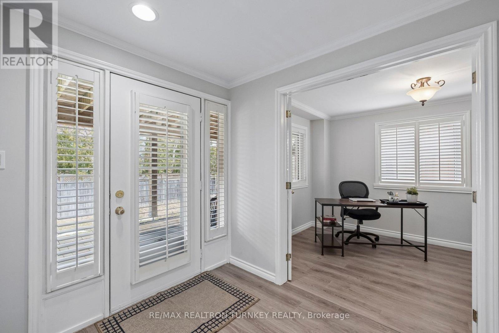 323 Harry Beer Court, Newmarket, Ontario  L3Y 8M2 - Photo 39 - N12924916