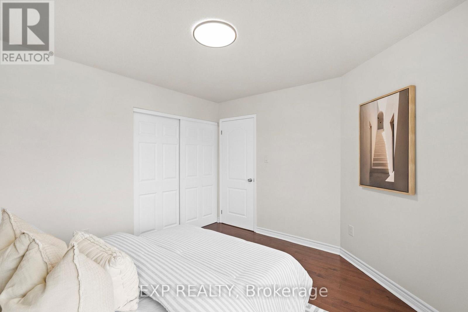 3365 Nutcracker Drive, Mississauga, Ontario  L5N 6E6 - Photo 21 - W12920086