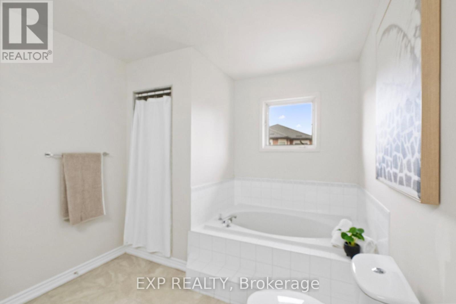 3365 Nutcracker Drive, Mississauga, Ontario  L5N 6E6 - Photo 30 - W12920086