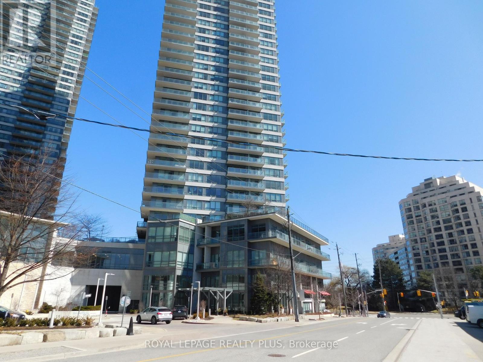 2005 - 2240 Lakeshore Boulevard W, Toronto, Ontario  M8V 0B1 - Photo 5 - W12809902