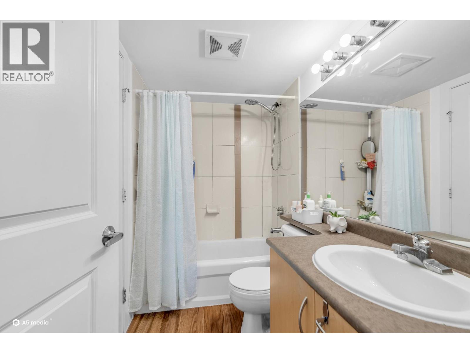 2508 3663 Crowley Drive, Vancouver, British Columbia V5R 6H4 - Photo 16 - R3102484