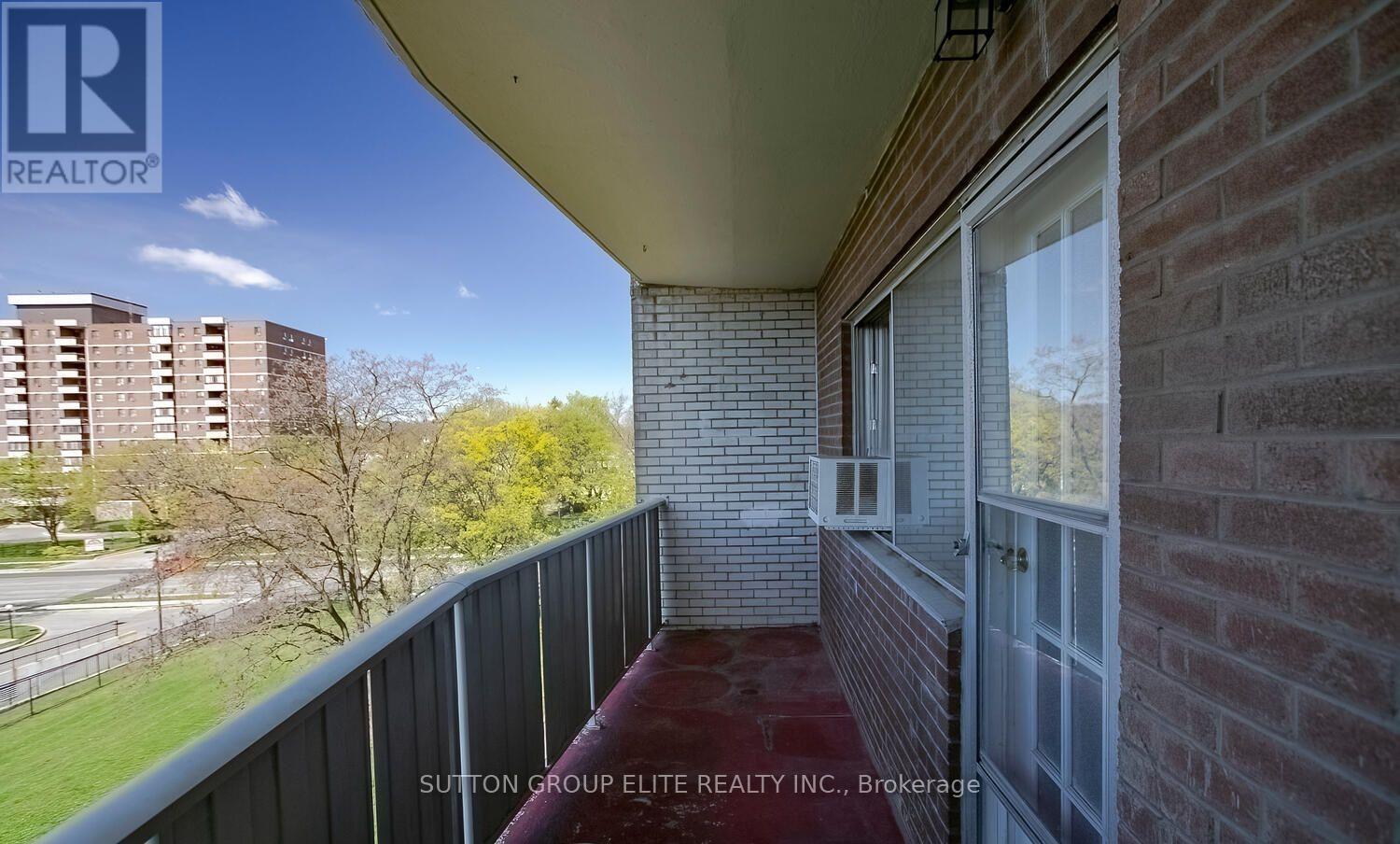 502 - 1660 Bloor Street, Mississauga, Ontario  L4X 1R9 - Photo 3 - W12930340