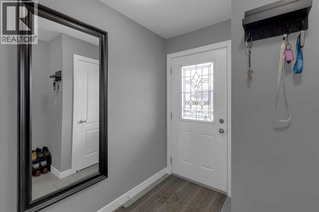 420 Strathcona Circle, Strathmore, Alberta  T1P 0B1 - Photo 4 - A2292181