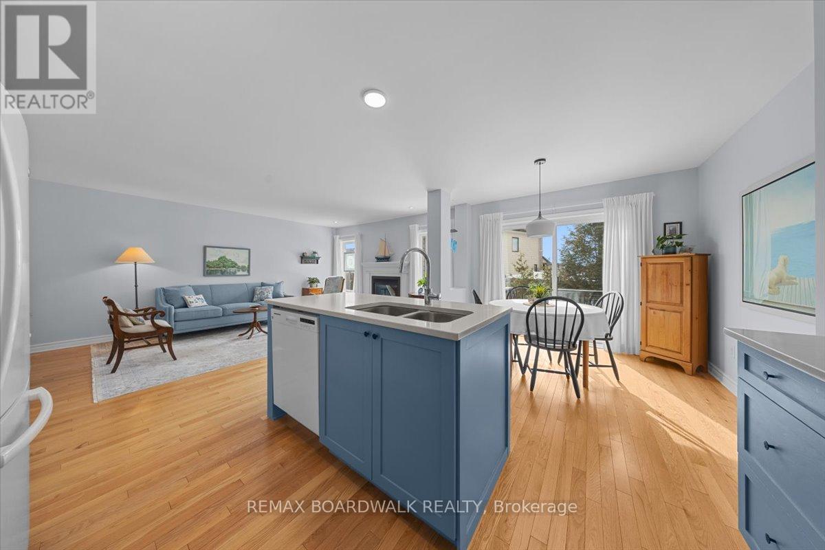 617 Capuchon Way, Ottawa, Ontario  K4A 0W2 - Photo 14 - X12928442