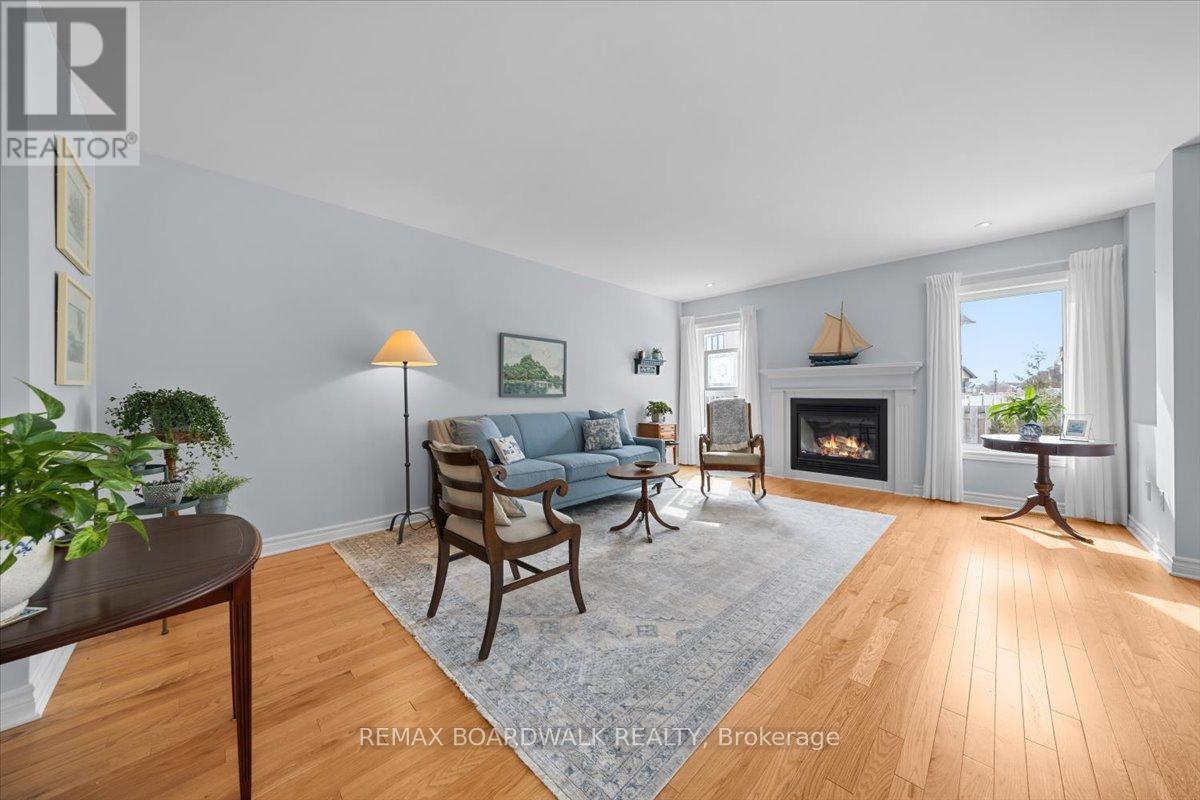 617 Capuchon Way, Ottawa, Ontario  K4A 0W2 - Photo 7 - X12928442