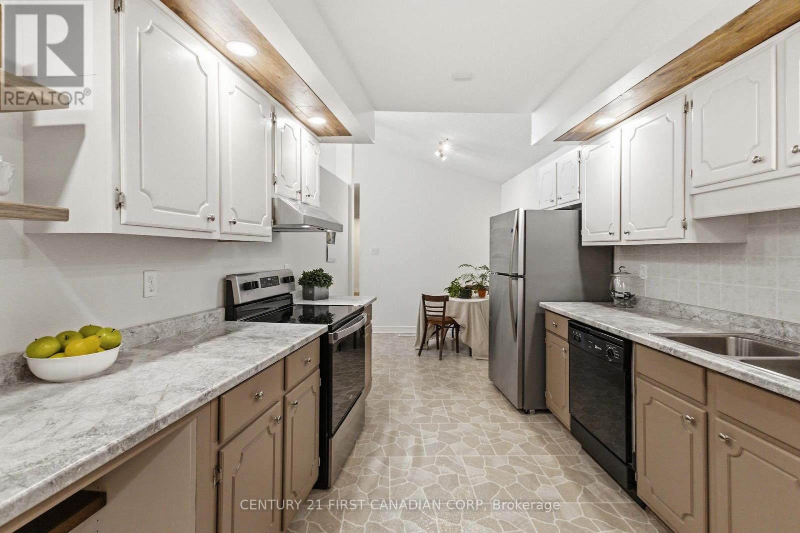 53 - 50 Fiddlers Green Road, London North, Ontario  N6H 4T4 - Photo 18 - X12931690