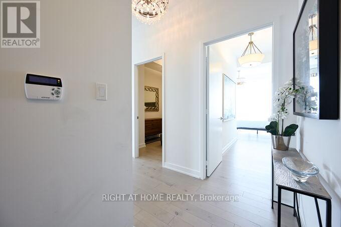 2807 - 30 Ordnance Street, Toronto, Ontario  M6K 0C8 - Photo 4 - C12931682