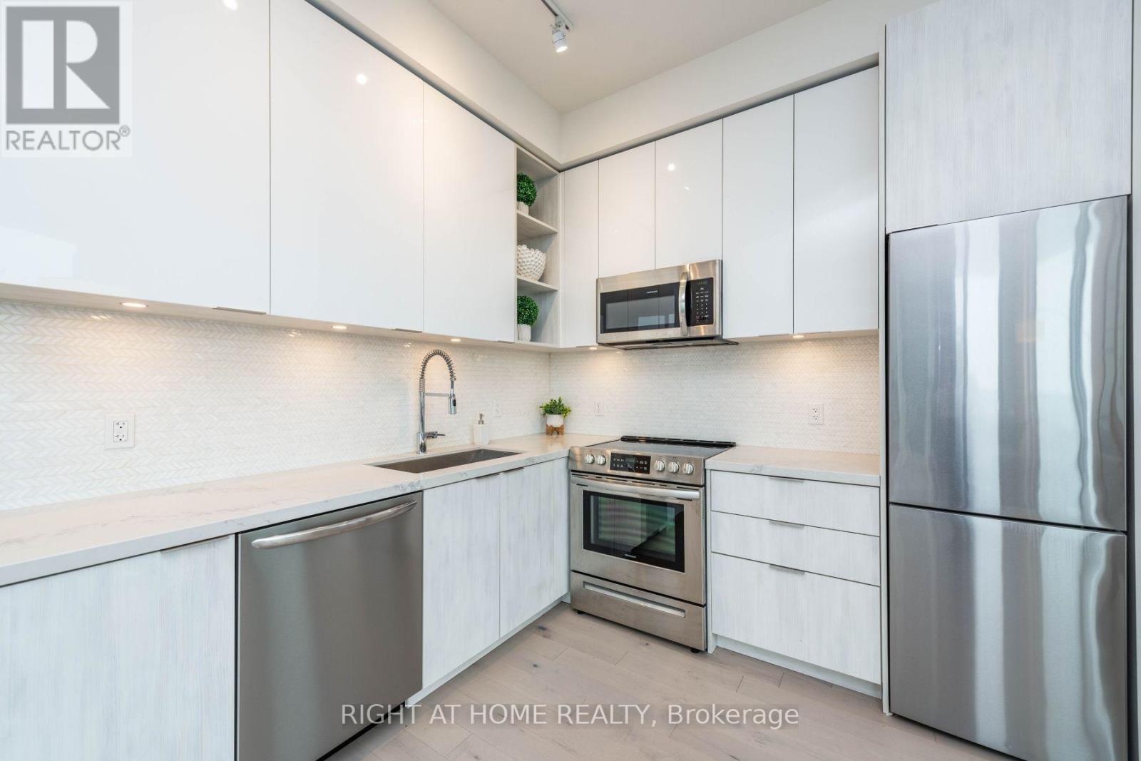 Ph2907 - 30 Ordnance Street, Toronto, Ontario  M6K 0C8 - Photo 9 - C12931720