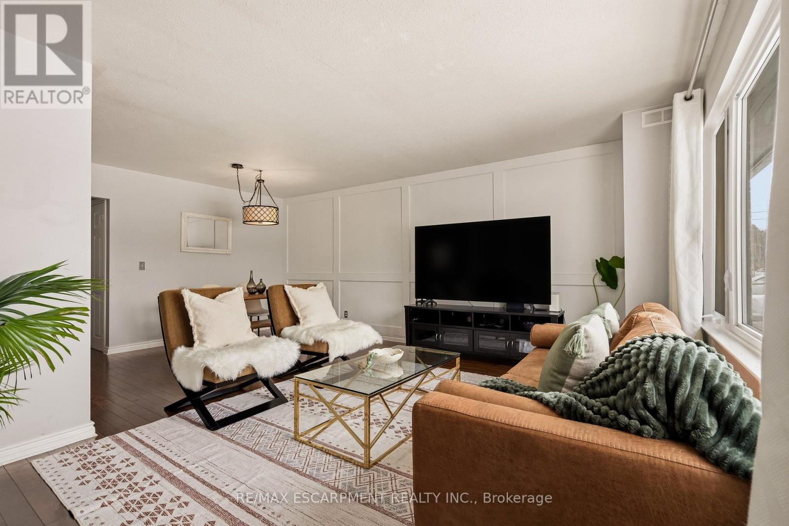 777 Hillcrest Road, Pickering, Ontario  L1W 2P5 - Photo 10 - E12931700