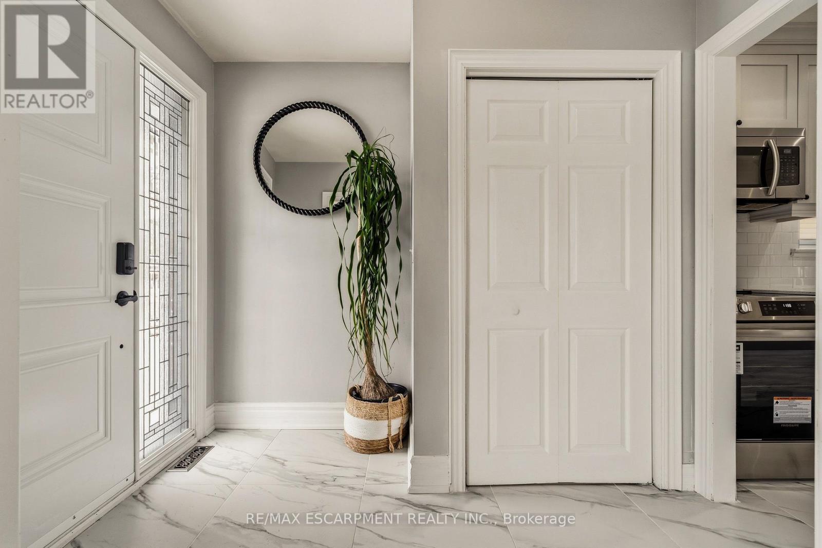 777 Hillcrest Road, Pickering, Ontario  L1W 2P5 - Photo 13 - E12931700