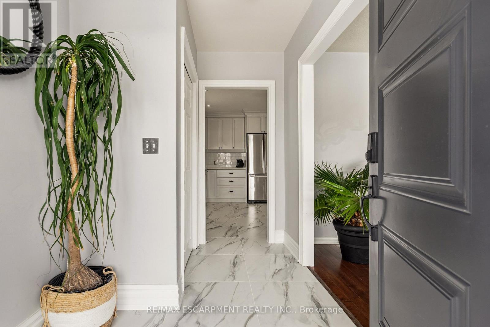 777 Hillcrest Road, Pickering, Ontario  L1W 2P5 - Photo 14 - E12931700