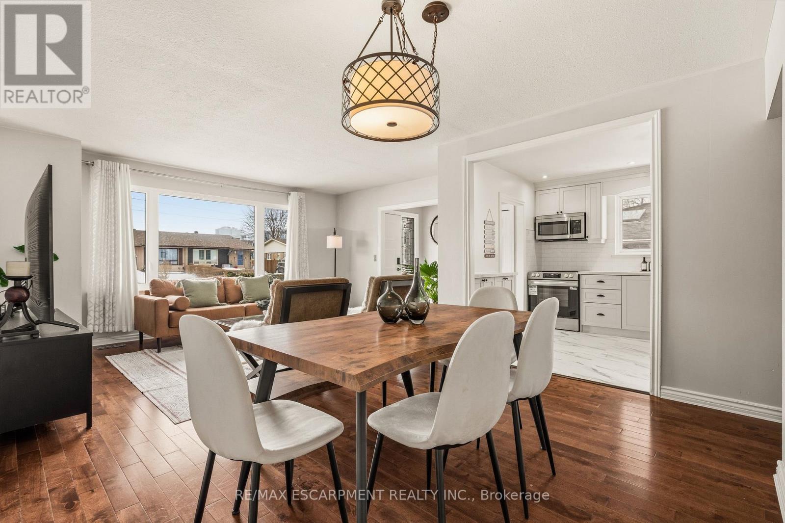 777 Hillcrest Road, Pickering, Ontario  L1W 2P5 - Photo 17 - E12931700