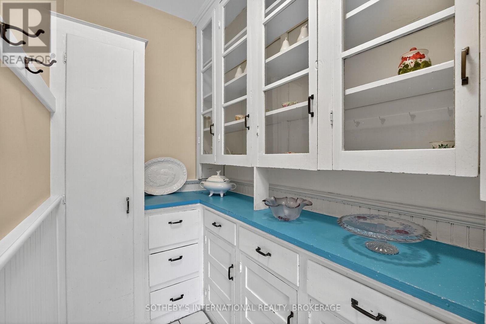 54 Platoff Street, Niagara-On-The-Lake, Ontario  L0S 1J0 - Photo 11 - X12931718