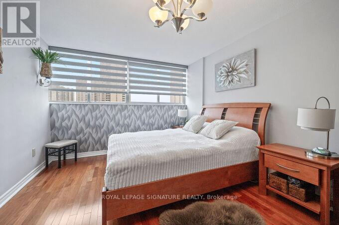 705 - 11 Wincott Drive, Toronto, Ontario  M9R 2R9 - Photo 23 - W12909644