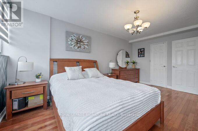 705 - 11 Wincott Drive, Toronto, Ontario  M9R 2R9 - Photo 24 - W12909644