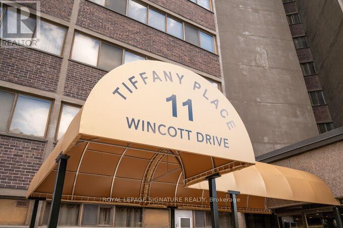 705 - 11 Wincott Drive, Toronto, Ontario  M9R 2R9 - Photo 3 - W12909644