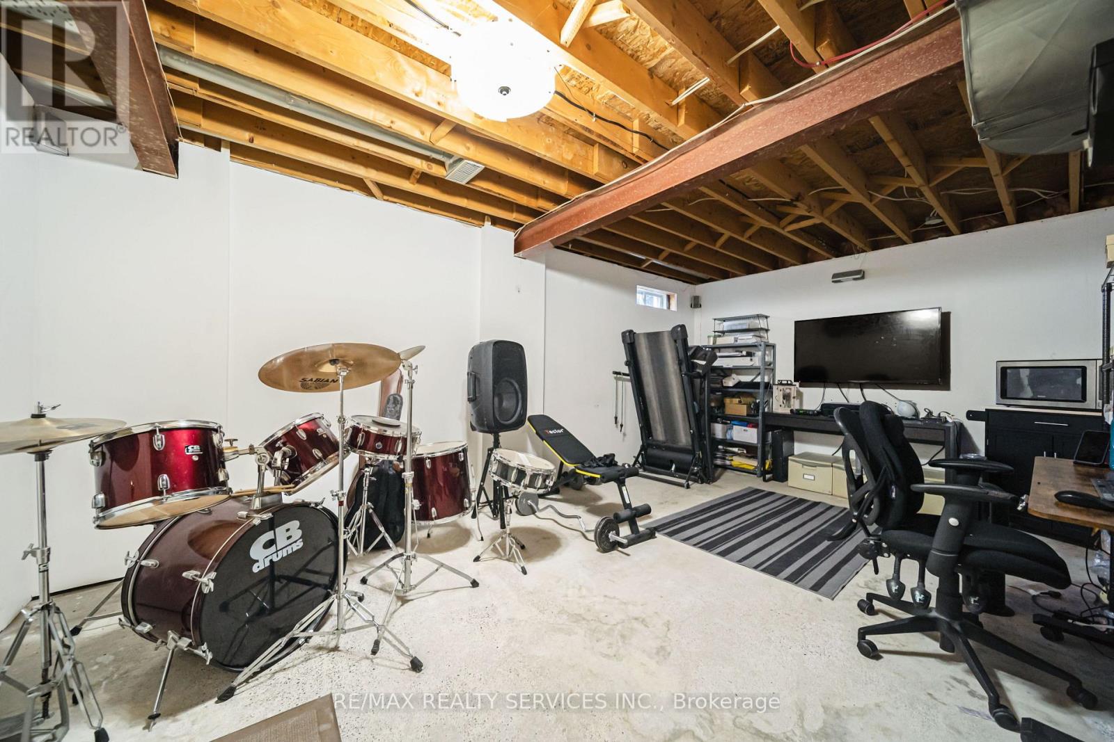 27 Suncrest Drive, Brampton, Ontario  L6X 4L5 - Photo 43 - W12931680