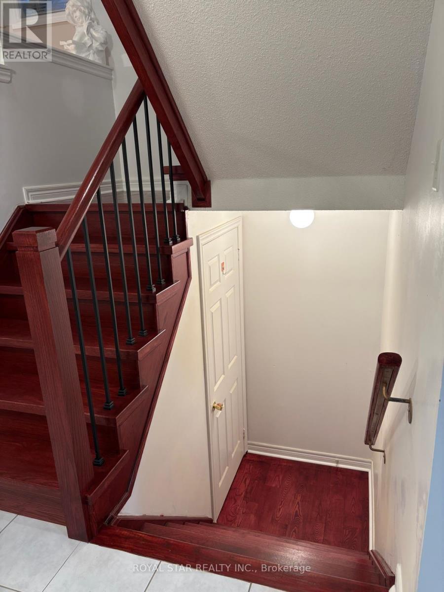 58 Red Plant Crescent, Brampton, Ontario  L7A 1V8 - Photo 12 - W12931714