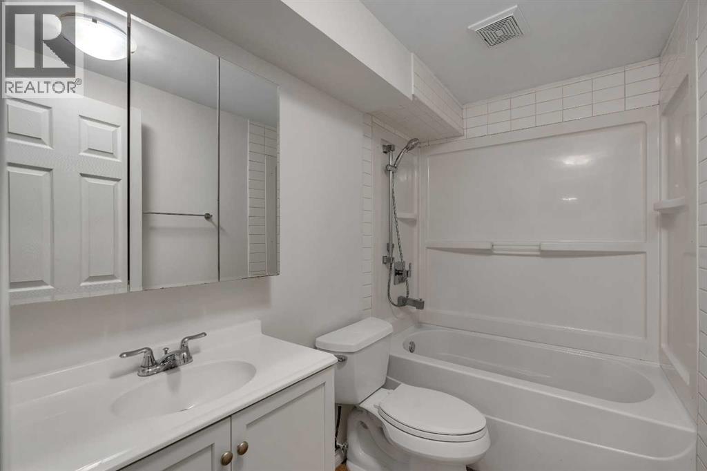 102 Huntham Place Ne, Calgary, Alberta  T2K 4Y6 - Photo 33 - A2280773