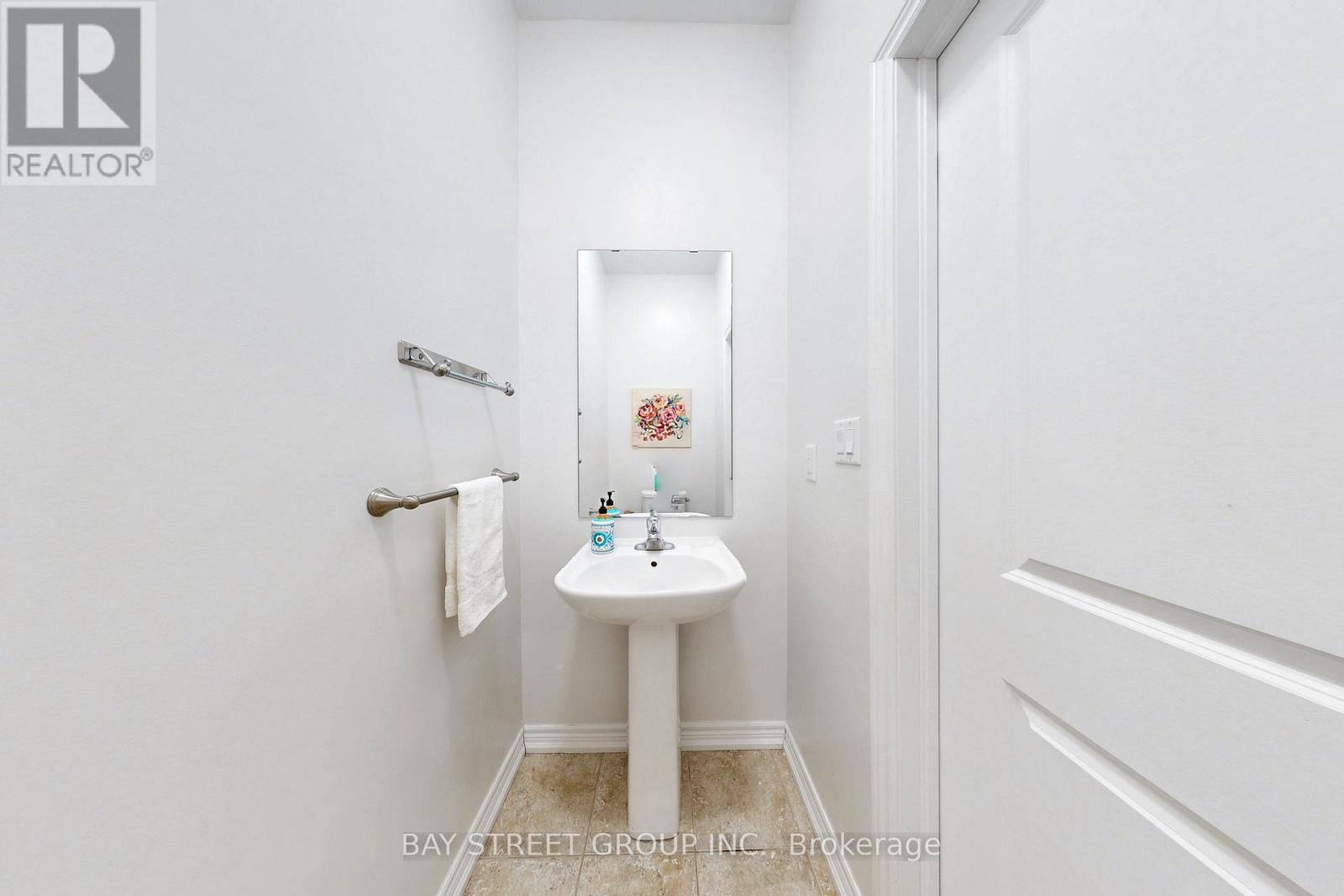 7 Paper Mills Crescent, Richmond Hill, Ontario  L4E 0V5 - Photo 20 - N12839194