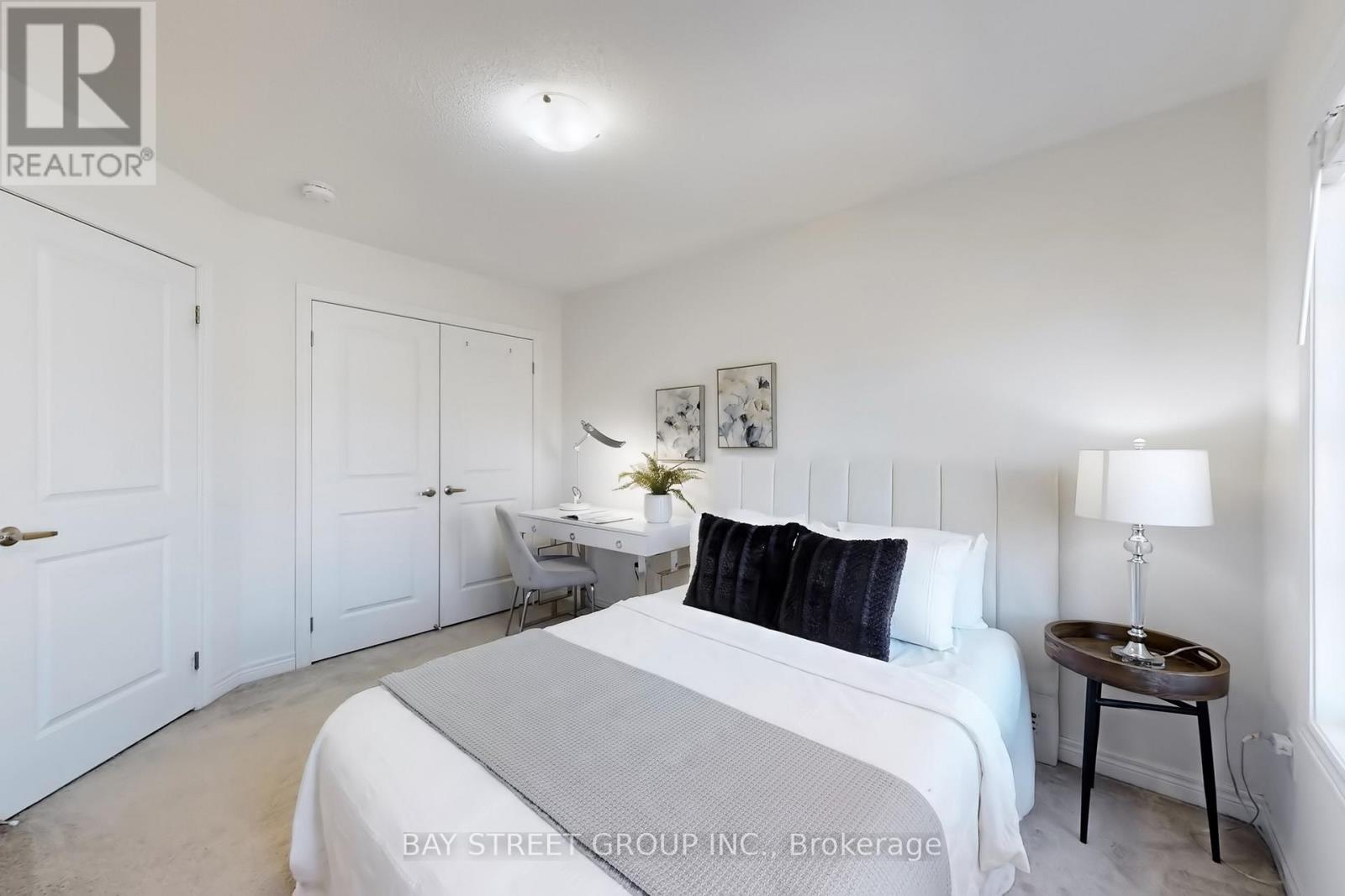 7 Paper Mills Crescent, Richmond Hill, Ontario  L4E 0V5 - Photo 28 - N12839194