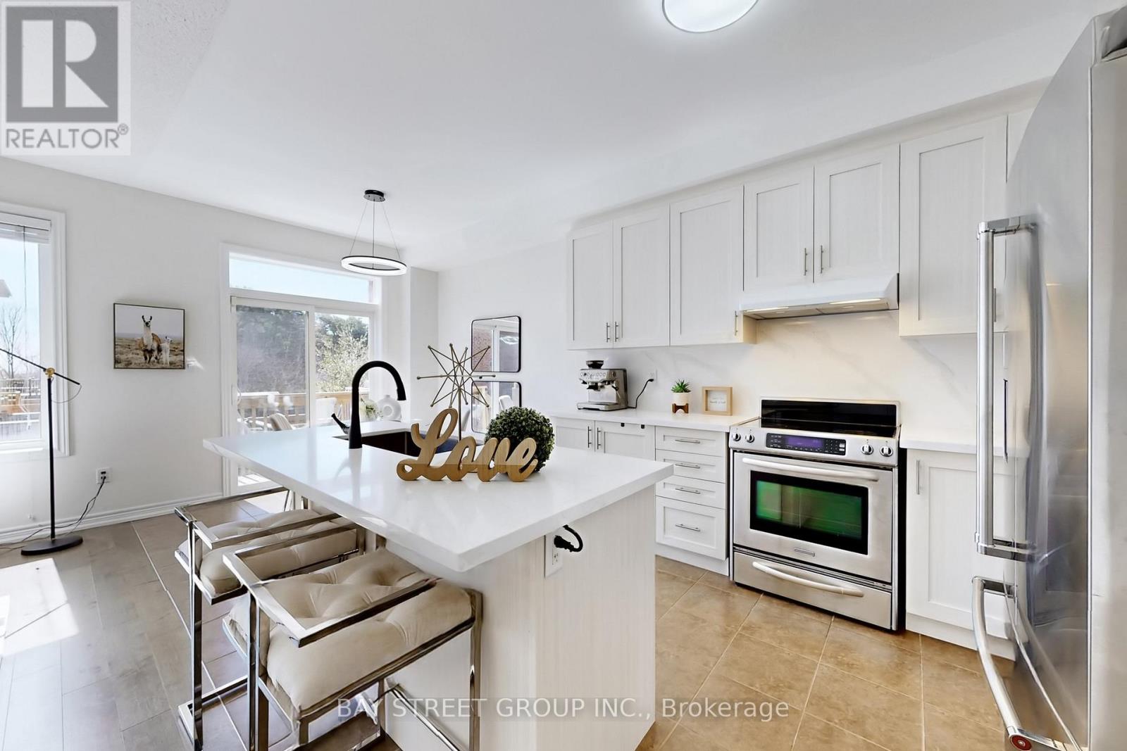 7 Paper Mills Crescent, Richmond Hill, Ontario  L4E 0V5 - Photo 16 - N12839194