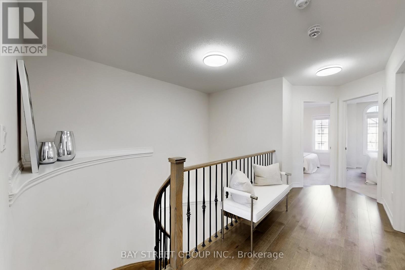 7 Paper Mills Crescent, Richmond Hill, Ontario  L4E 0V5 - Photo 21 - N12839194