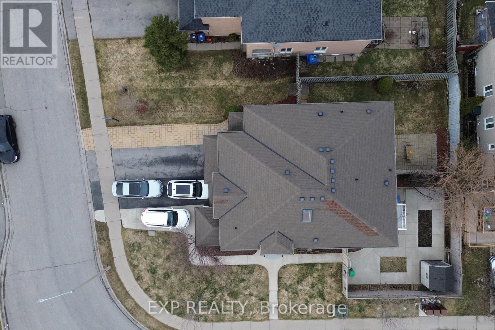 248 Morningmist Street, Brampton (Sandringham-Wellington), Ontario  L6R 2B8 - Photo 43 - W12924036