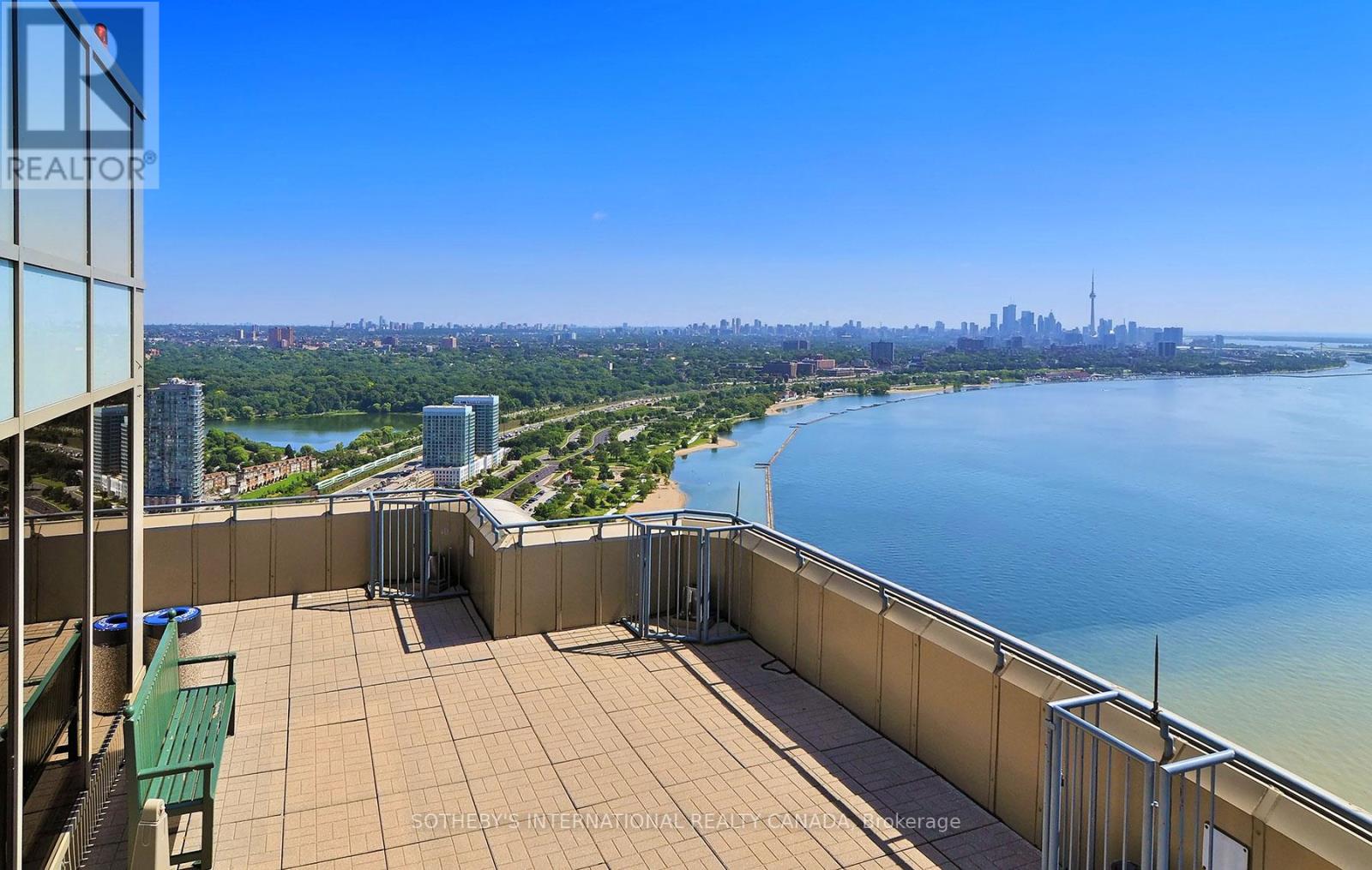 4104 - 1 Palace Pier Court, Toronto, Ontario  M8V 3W9 - Photo 39 - W12929834