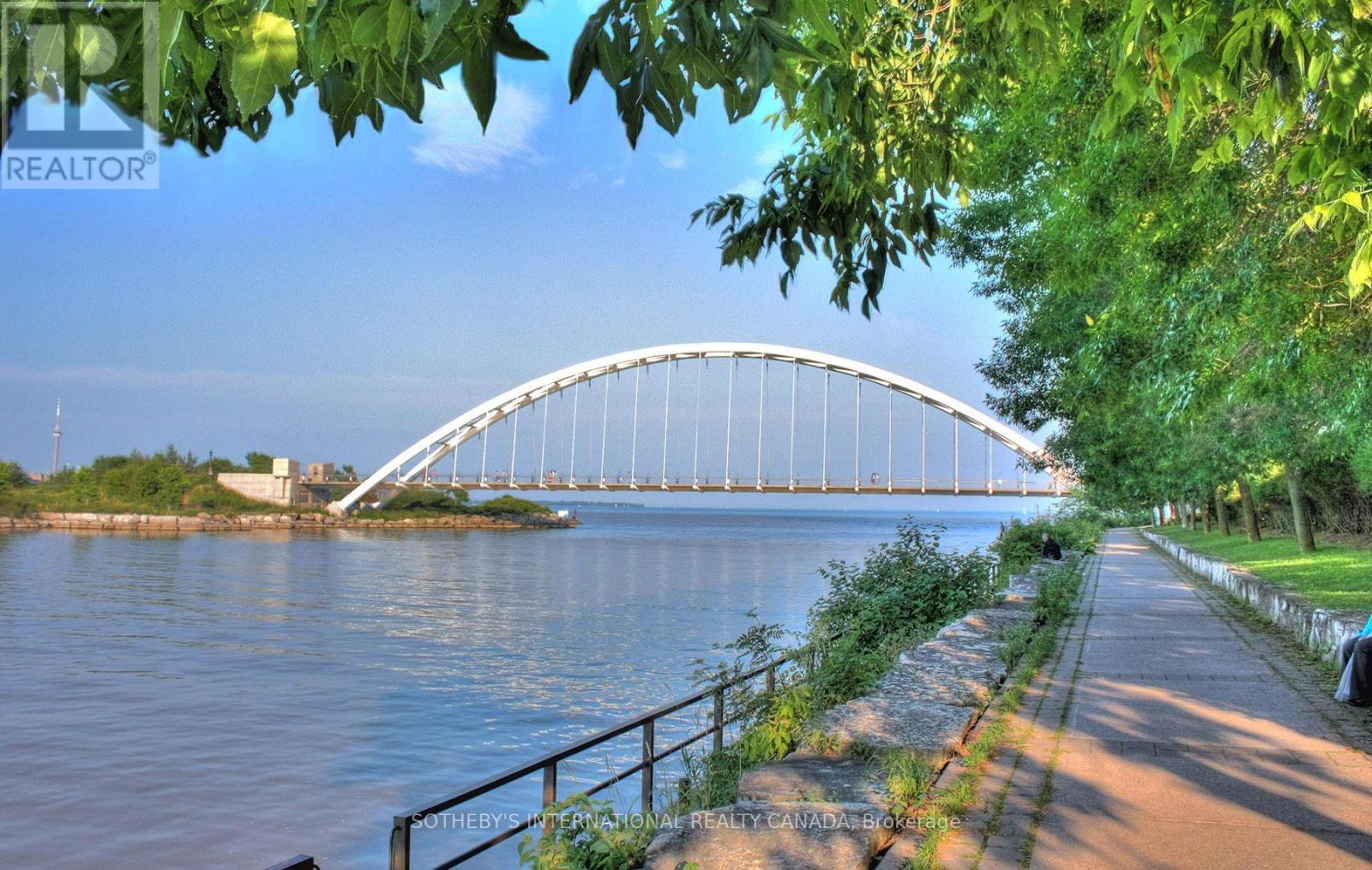 4104 - 1 Palace Pier Court, Toronto, Ontario  M8V 3W9 - Photo 40 - W12929834