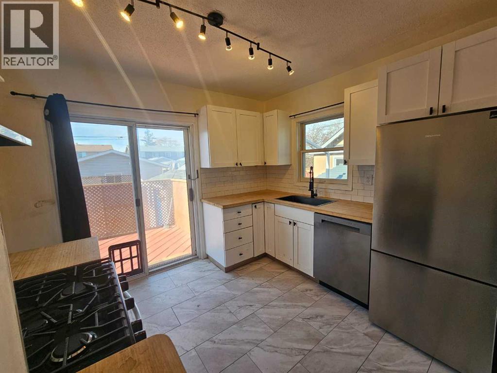 7639 Ogden Road Se, Calgary, Alberta  T2C 1C2 - Photo 11 - A2292530