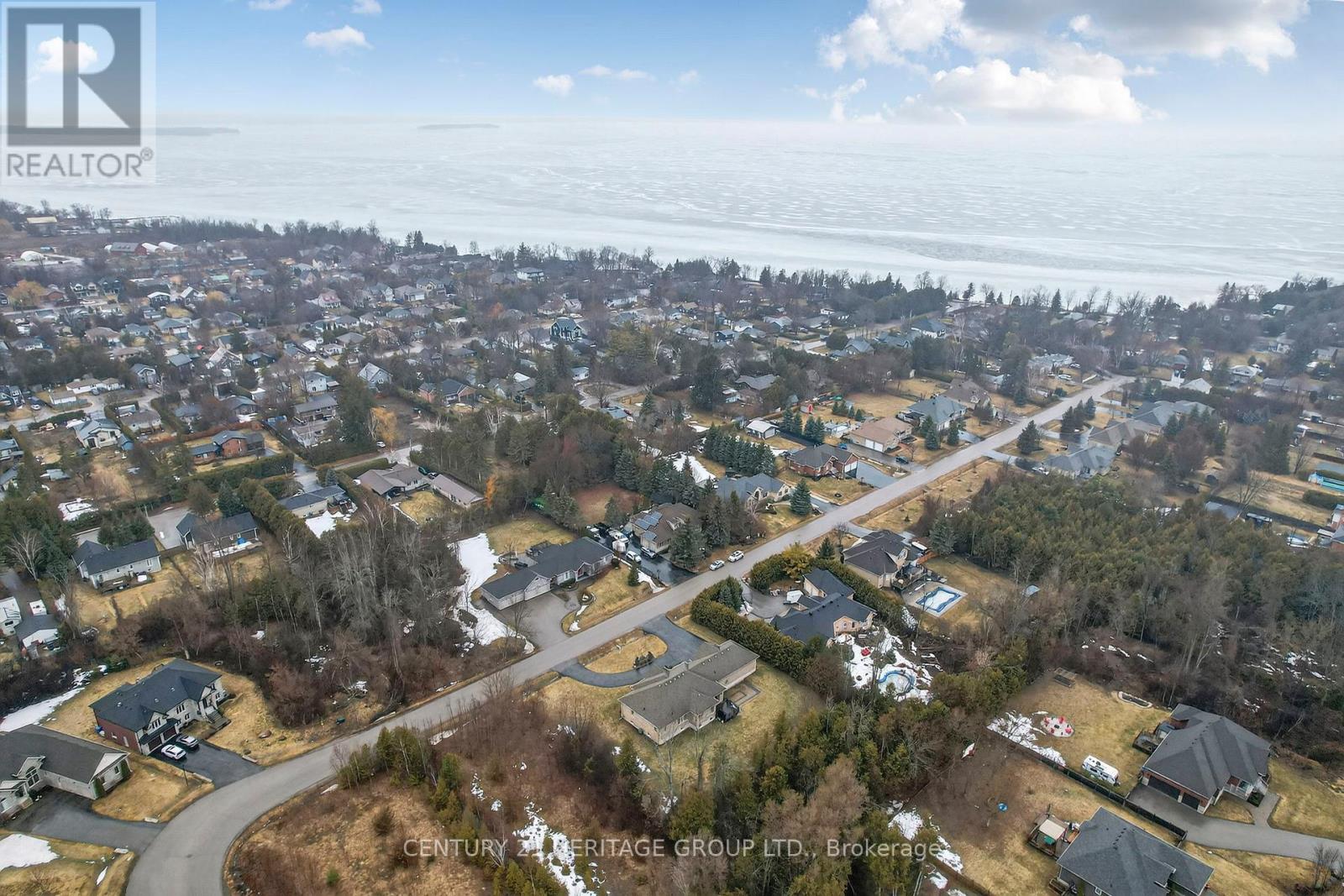 19 Shore Crescent, Georgina, Ontario  L0E 1S0 - Photo 41 - N12930650
