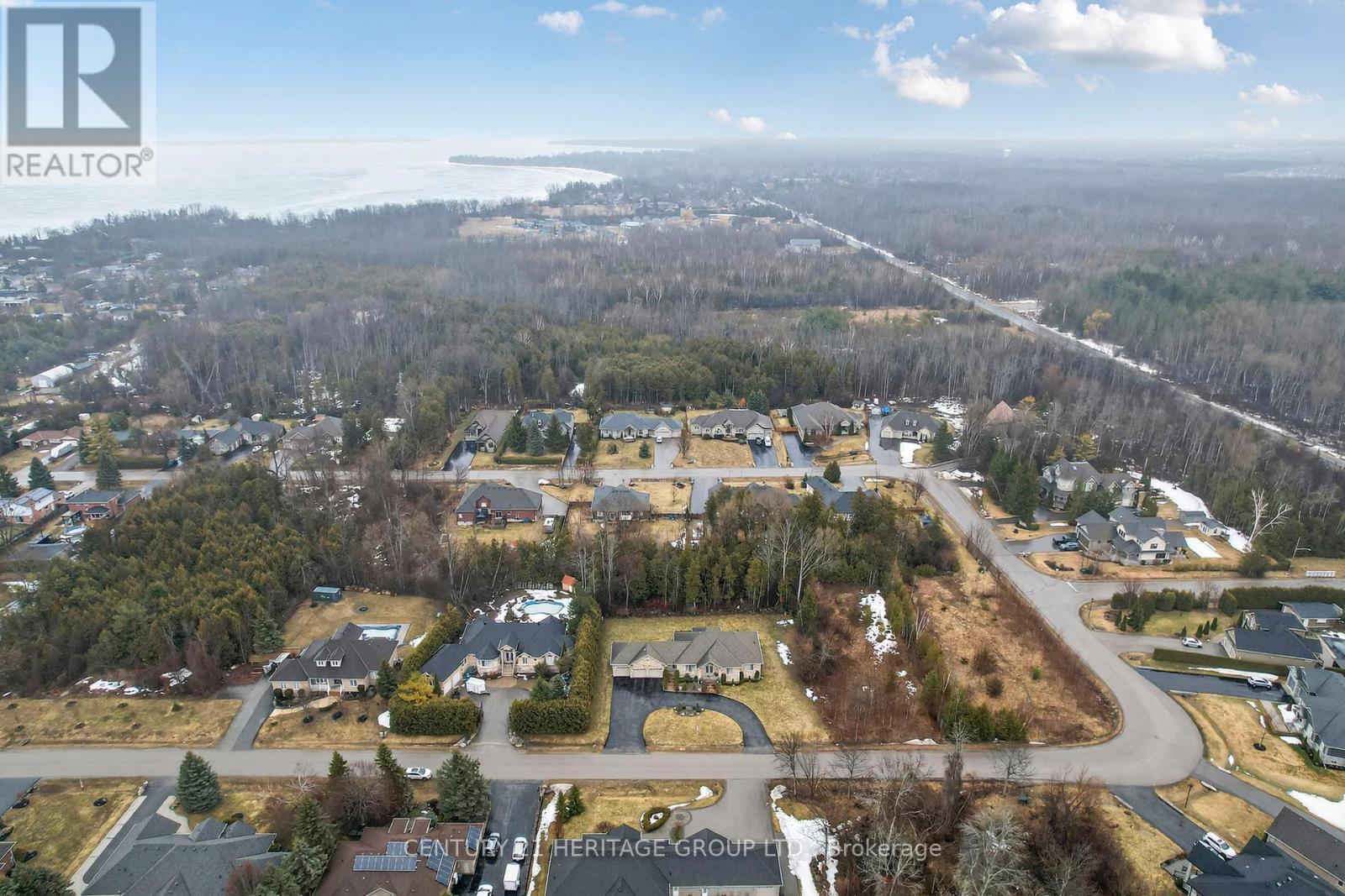 19 Shore Crescent, Georgina, Ontario  L0E 1S0 - Photo 42 - N12930650