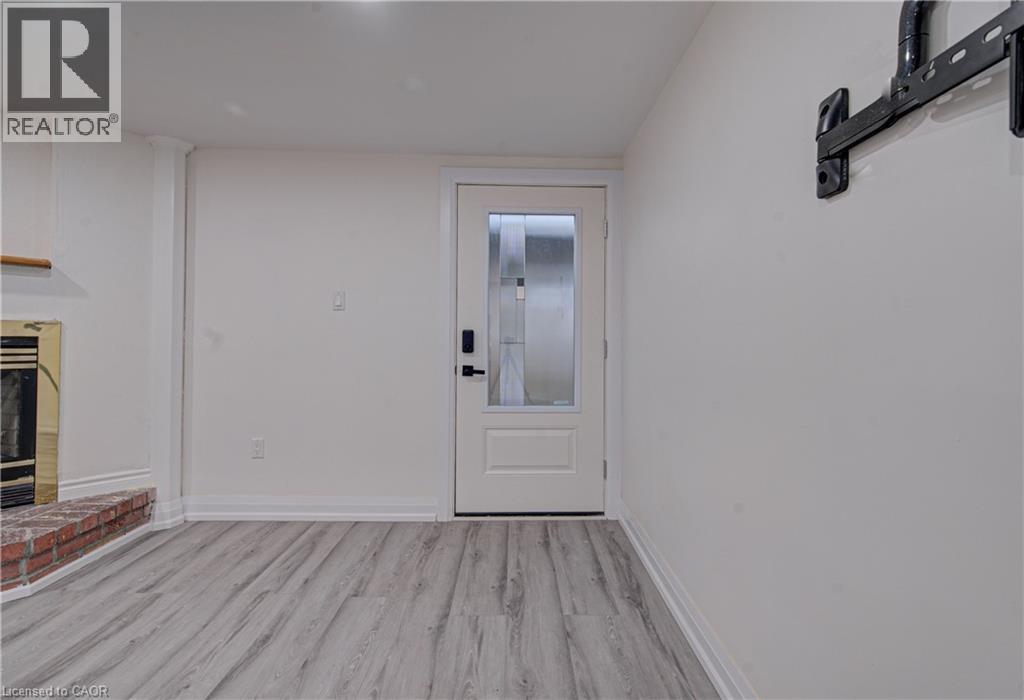 383 Rexford Drive, Hamilton, Ontario  L8W 2M4 - Photo 4 - 40815758