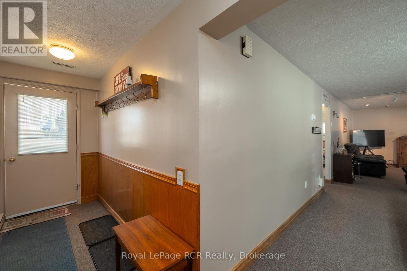 132 Mccullough Lake Drive, Chatsworth, Ontario  N0H 2V0 - Photo 7 - X12931730