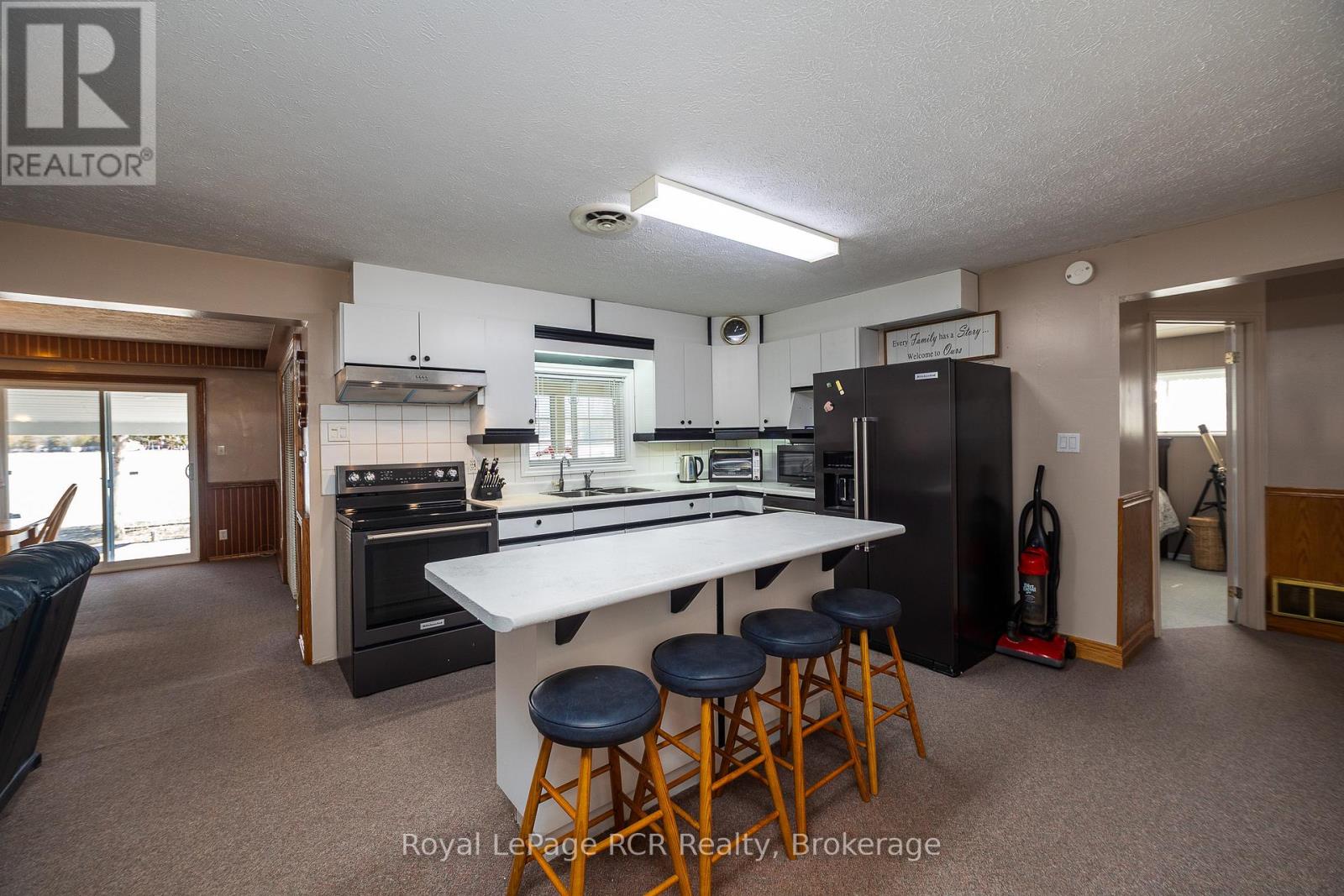 132 Mccullough Lake Drive, Chatsworth, Ontario  N0H 2V0 - Photo 9 - X12931730