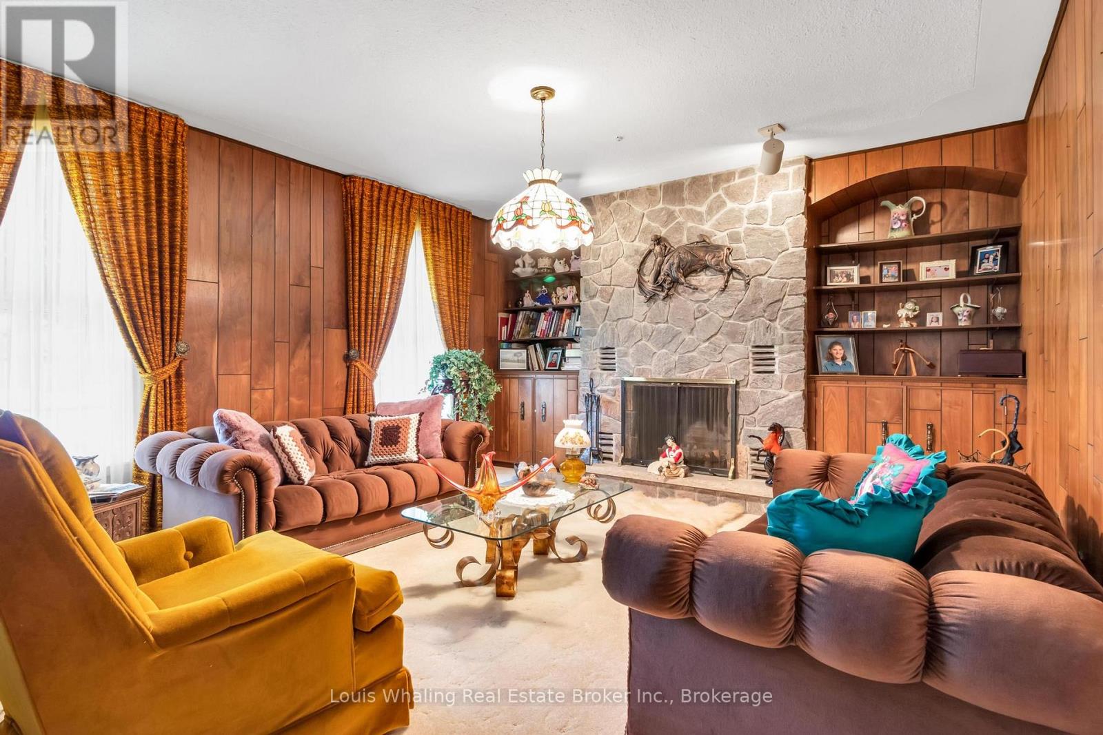 241 4th Avenue, Hanover, Ontario  N4N 2B6 - Photo 17 - X12931764