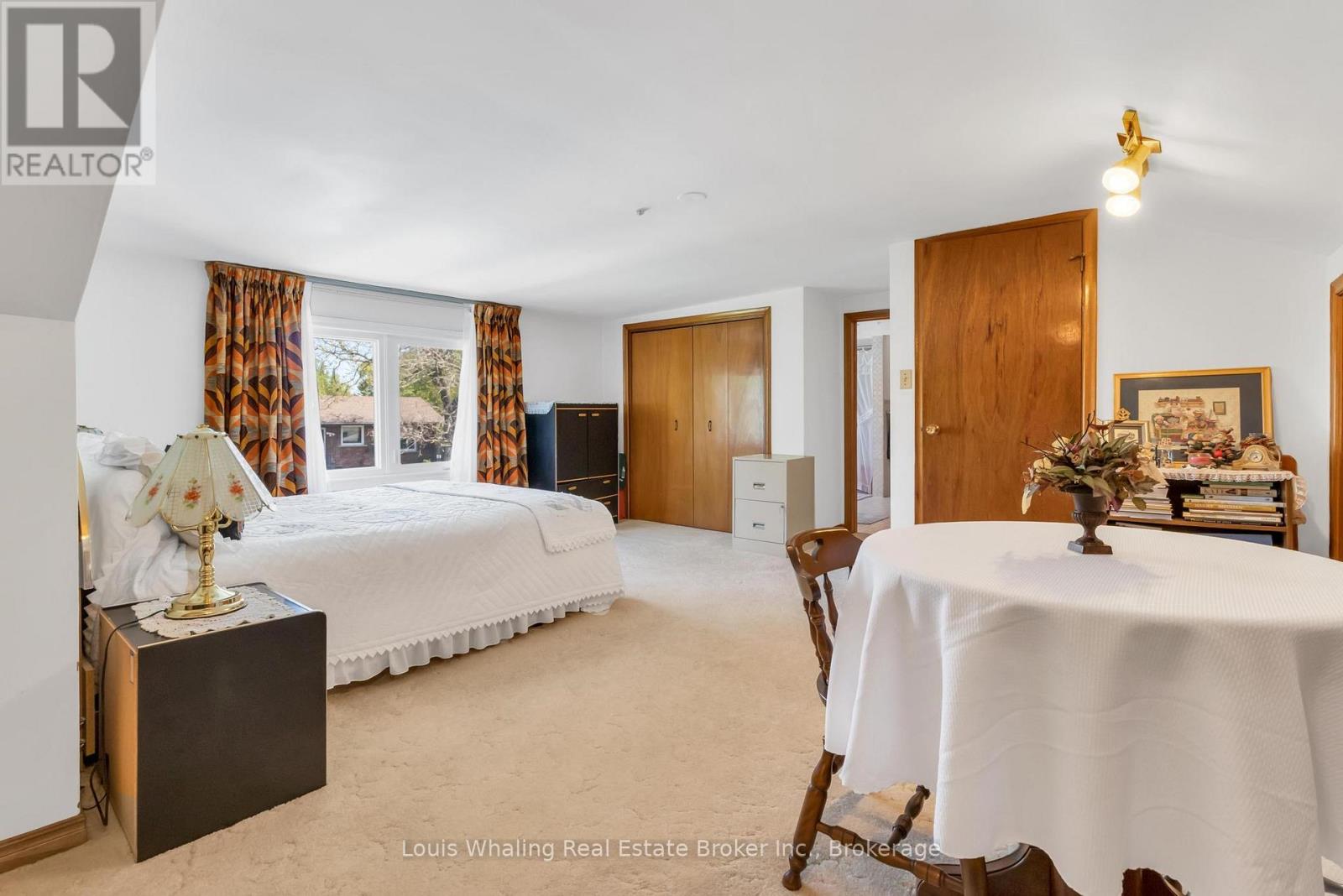 241 4th Avenue, Hanover, Ontario  N4N 2B6 - Photo 20 - X12931764