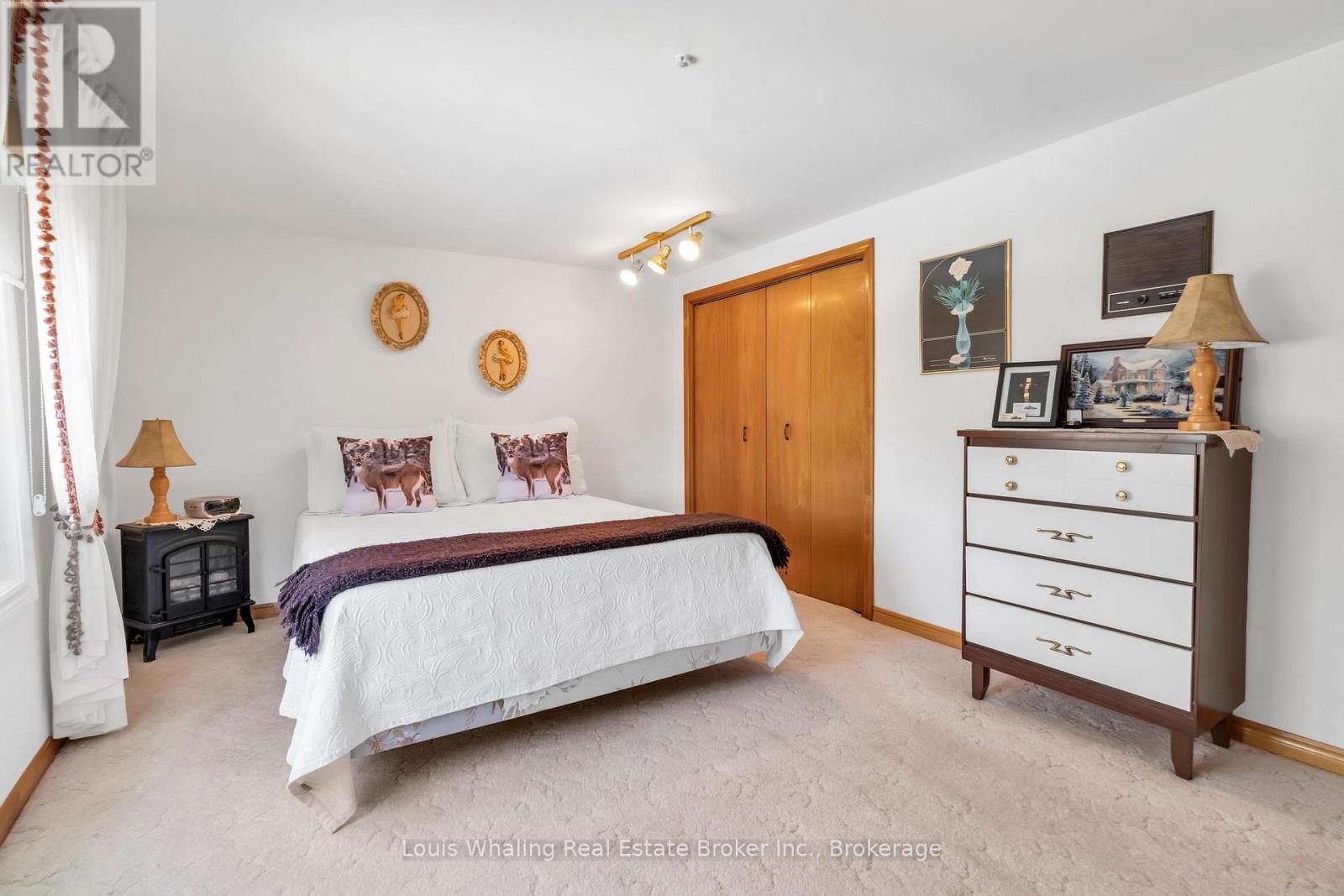 241 4th Avenue, Hanover, Ontario  N4N 2B6 - Photo 23 - X12931764