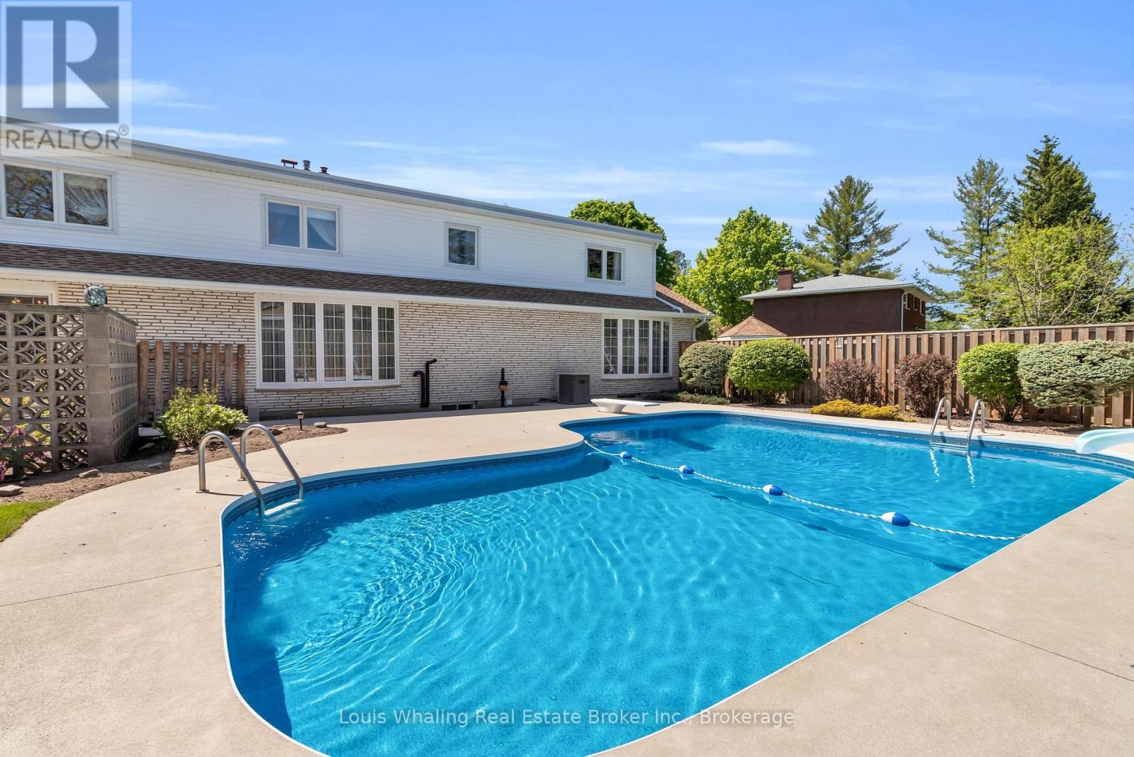 241 4th Avenue, Hanover, Ontario  N4N 2B6 - Photo 31 - X12931764